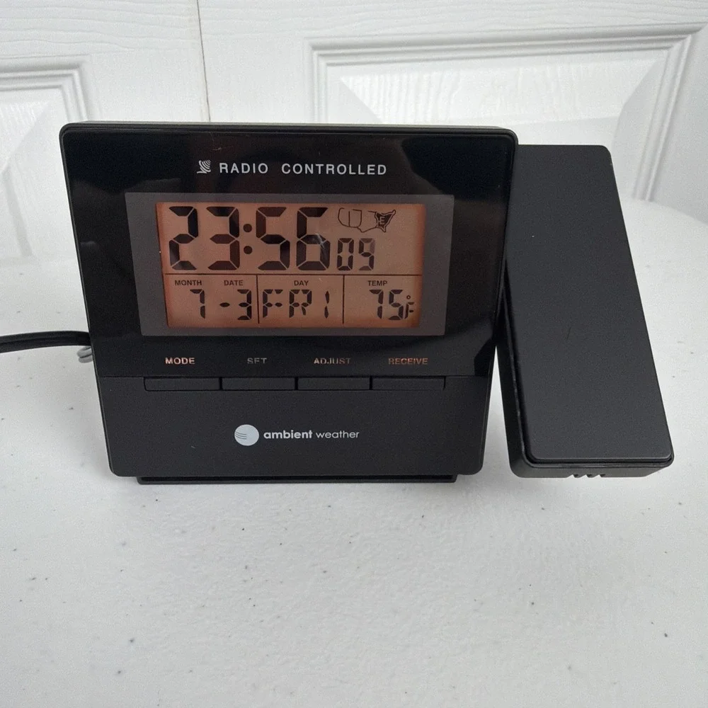 Ambient Weather RC-8427 Radio Controlled Projection Alarm Clock Temperature WWV
